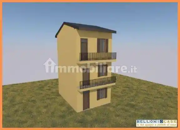 Casa indipendente in vendita a Varese