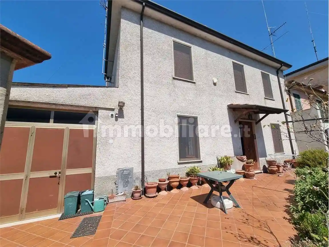 Villetta a schiera in vendita a Sarzana