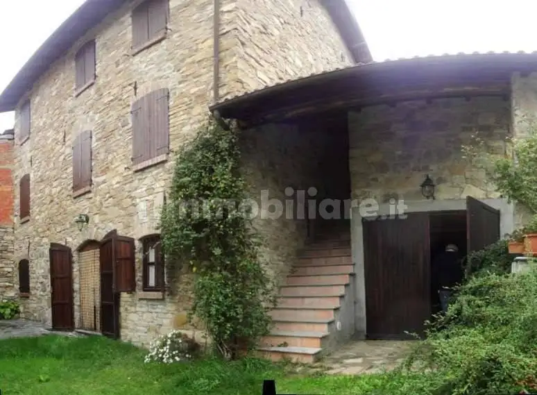 Casa indipendente in vendita a Rocchetta Ligure