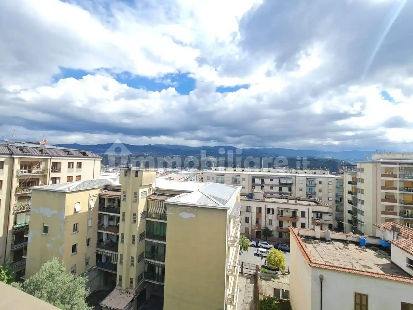 Appartamento nuovo, quinto piano, Acquedotto, Cosenza - foto 4