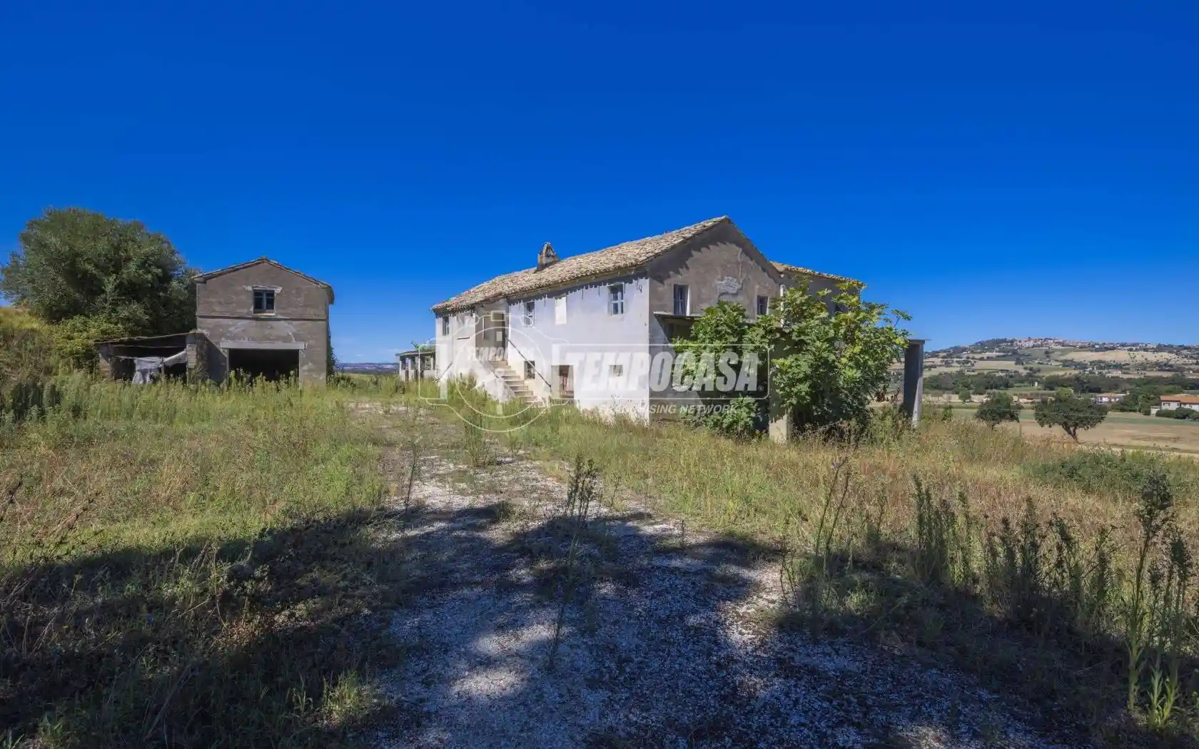 Rustico - Casale in vendita a Montelupone