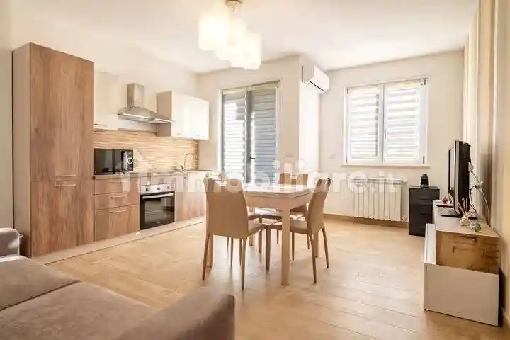 Appartamento in affitto a Brindisi