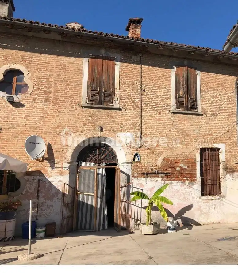 Cascina via 25 Aprile 3, Casteldidone - foto 5