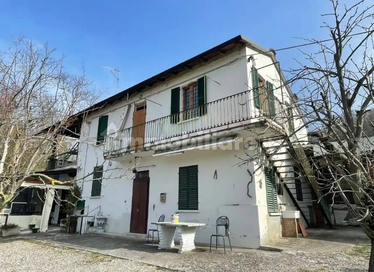 Appartamento in vendita a Travo