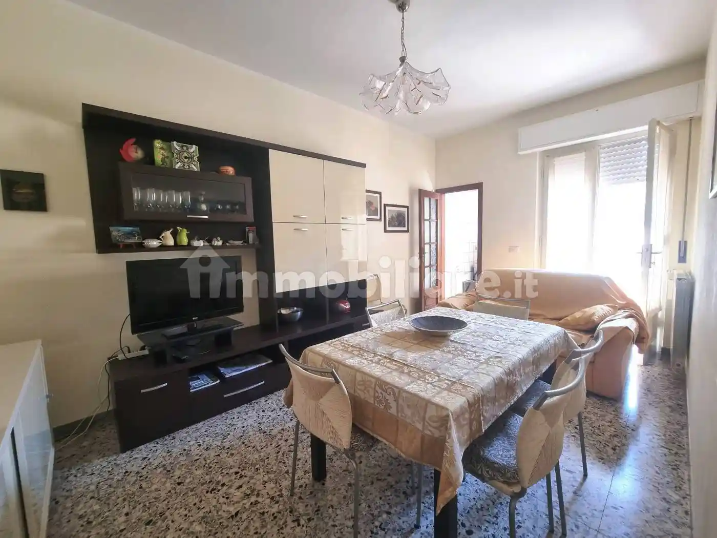 Appartamento in vendita a Viareggio