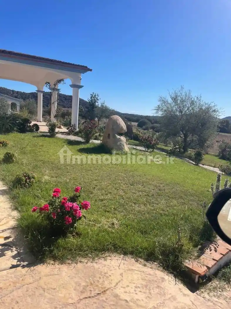 Villa in vendita a Torpè