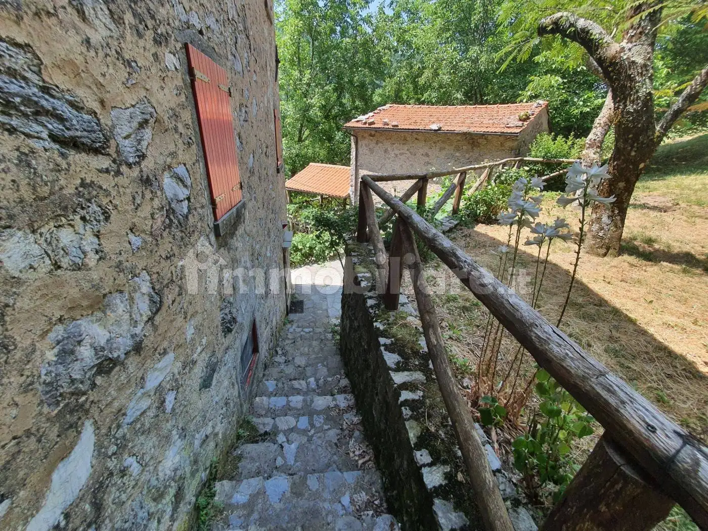 Terratetto plurifamiliare Località Casolare Bovaio 2, Fabbriche di Vergemoli - foto 5
