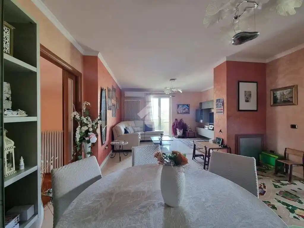 Appartamento via Nazionale 24, Castelnuovo Vomano, Castellalto - foto 3