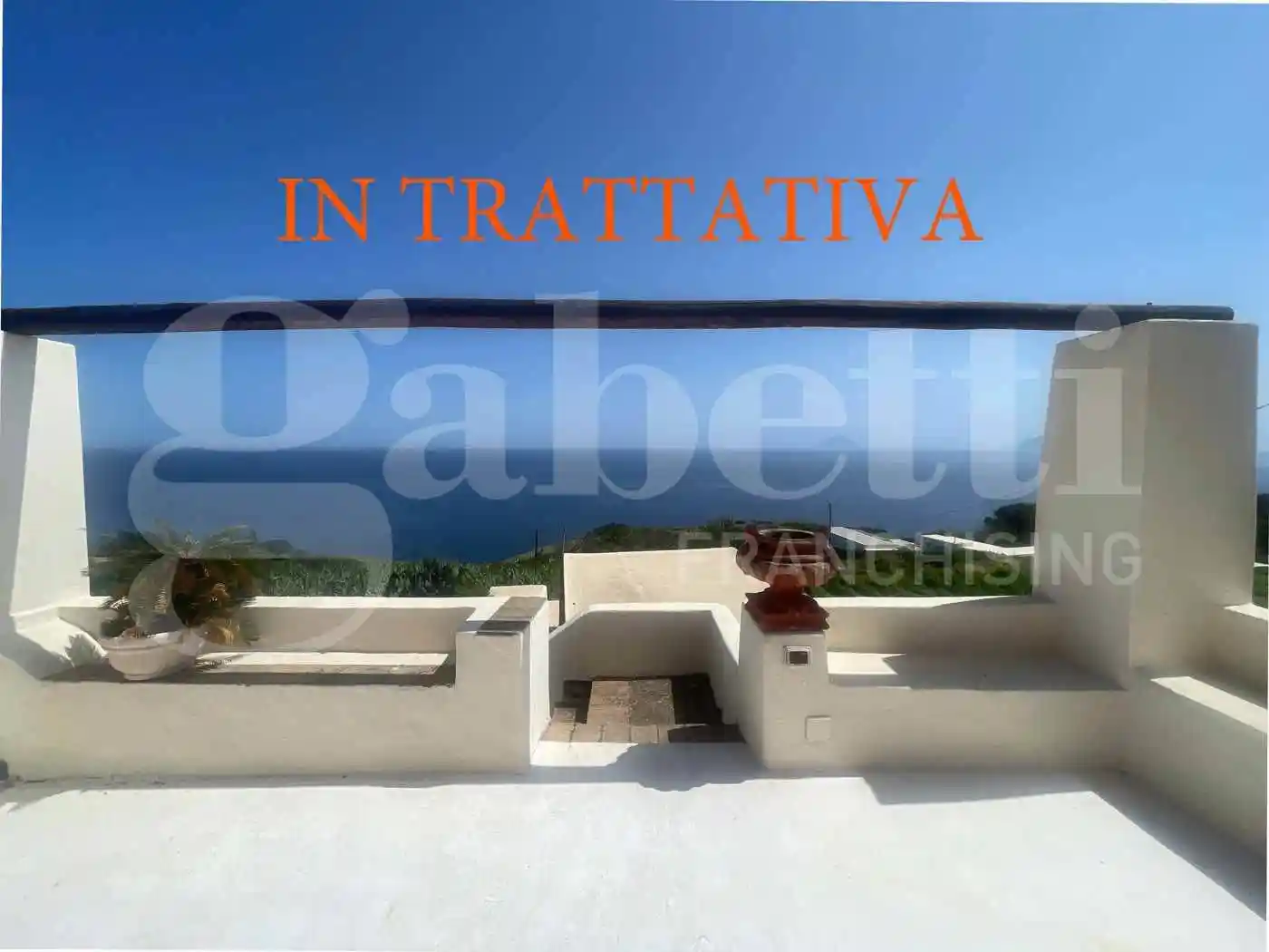 Villa in vendita a Malfa