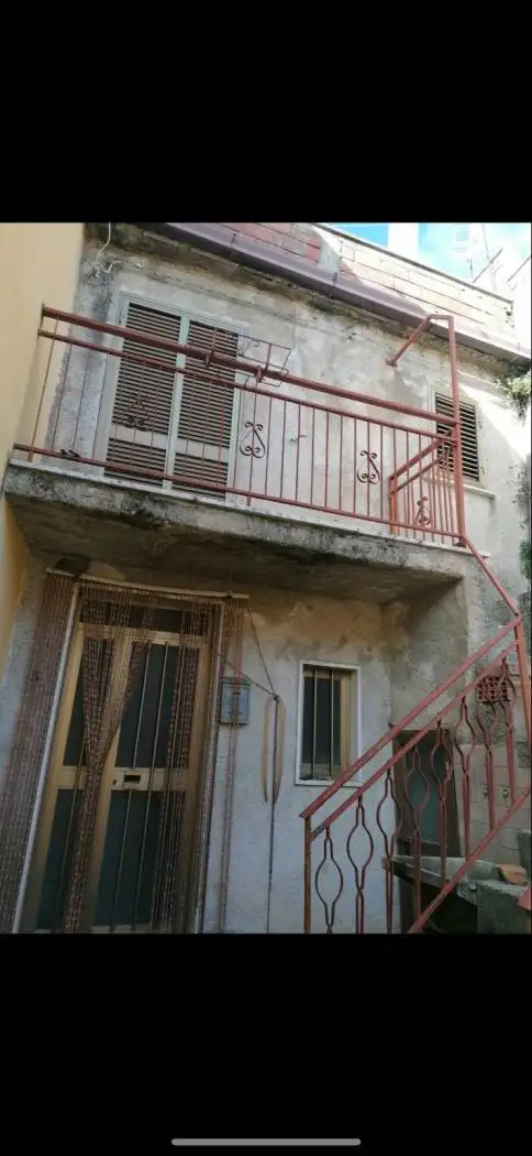 Trilocale via dei Gelsi 3, San Giacomo, Cerzeto