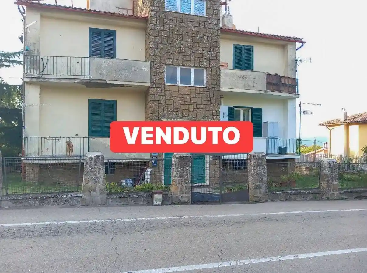 Appartamento in vendita a Valentano