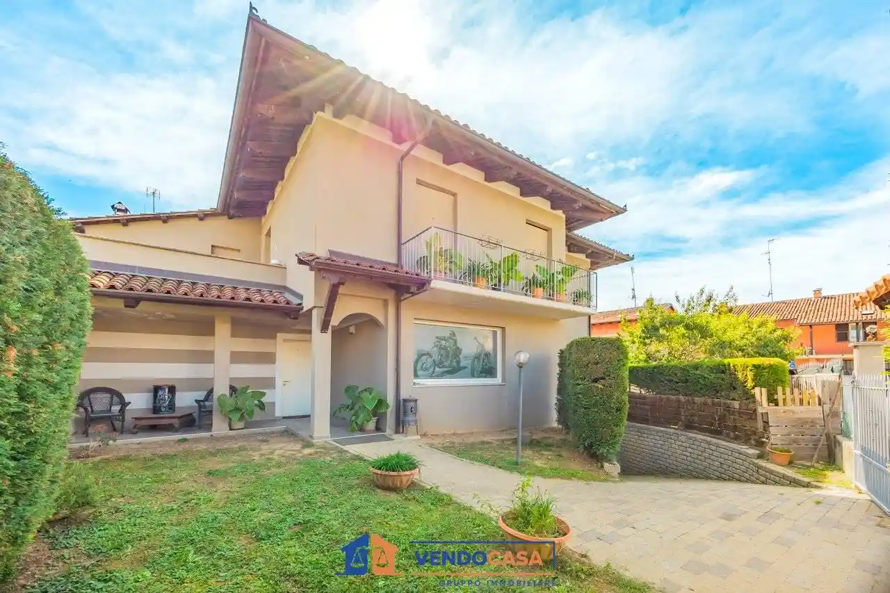 Villa in vendita a Mondovì