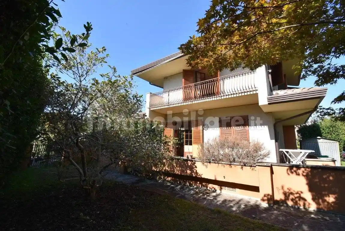 Villa in vendita a Forte dei Marmi
