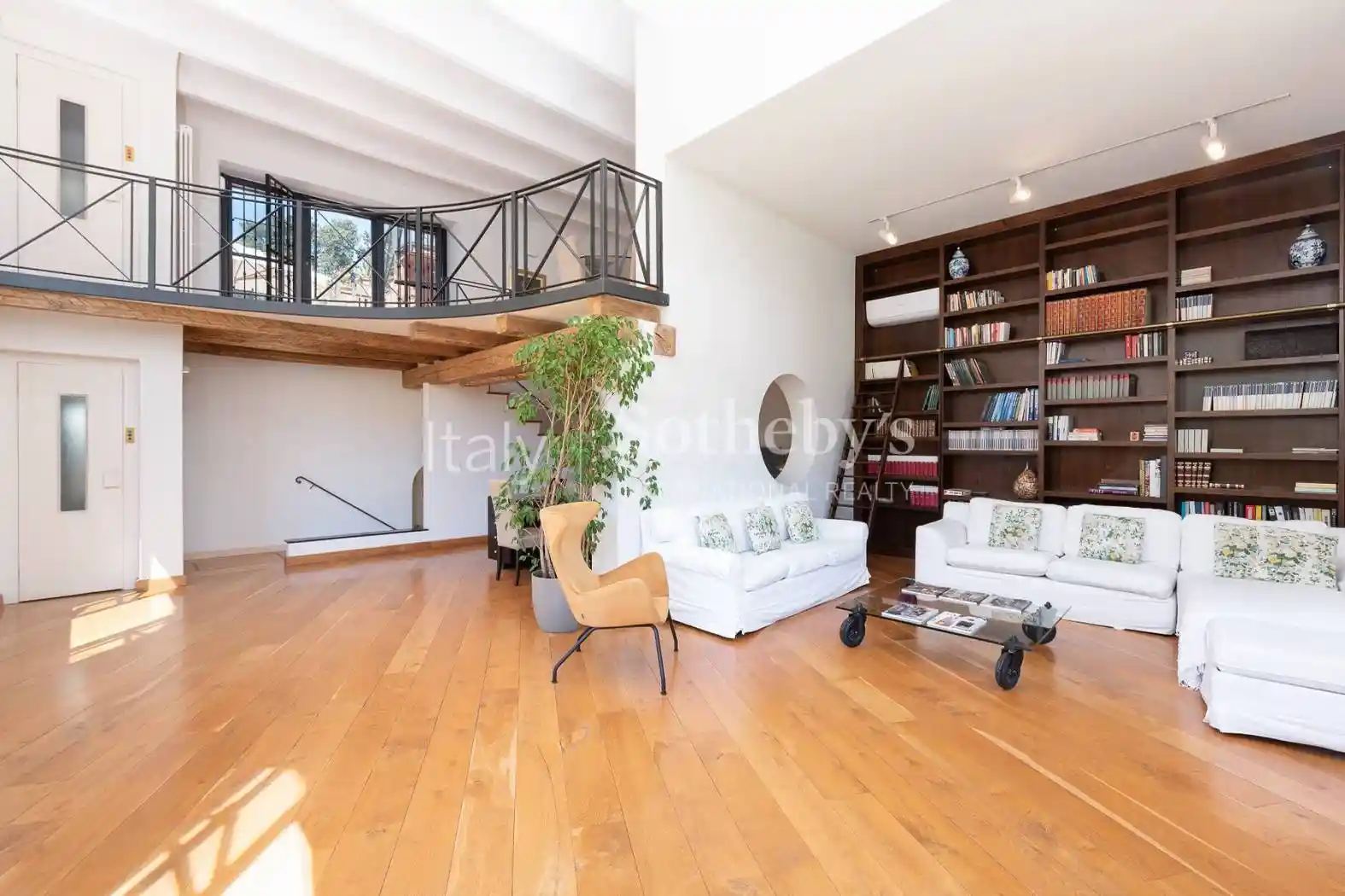 Villa unifamiliare Villa Celimontana, Colosseo - Fori Imperiali, Roma - foto 4