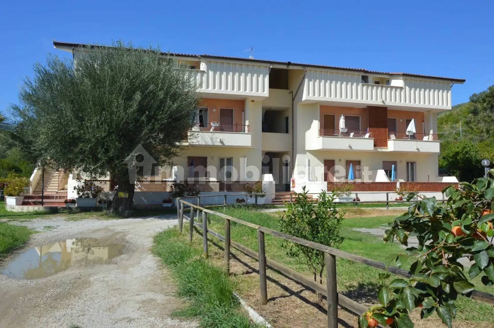 Casa indipendente in vendita a Santa Marina