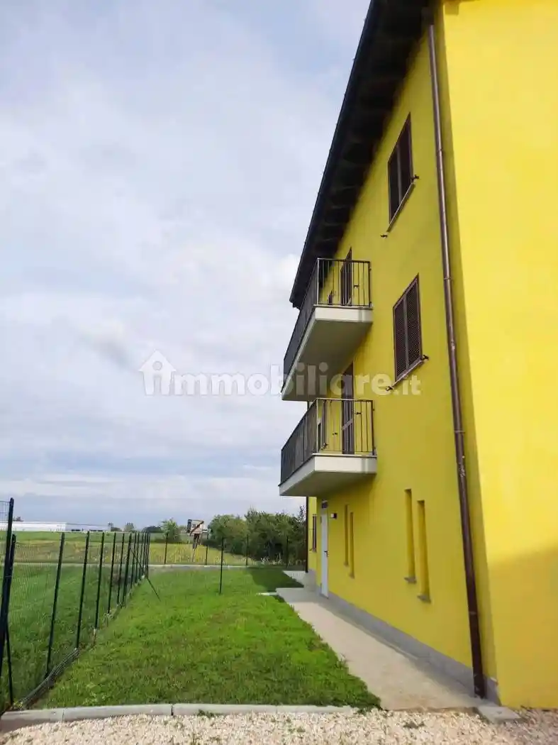 Bilocale via Case Nuove, 55, Castelletto Po, Castelletto di Branduzzo - foto 3