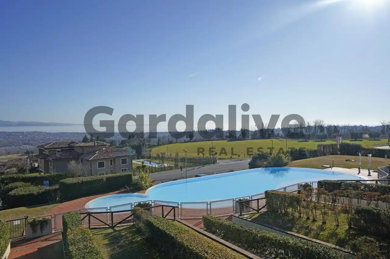 Appartamento in vendita a Polpenazze del Garda