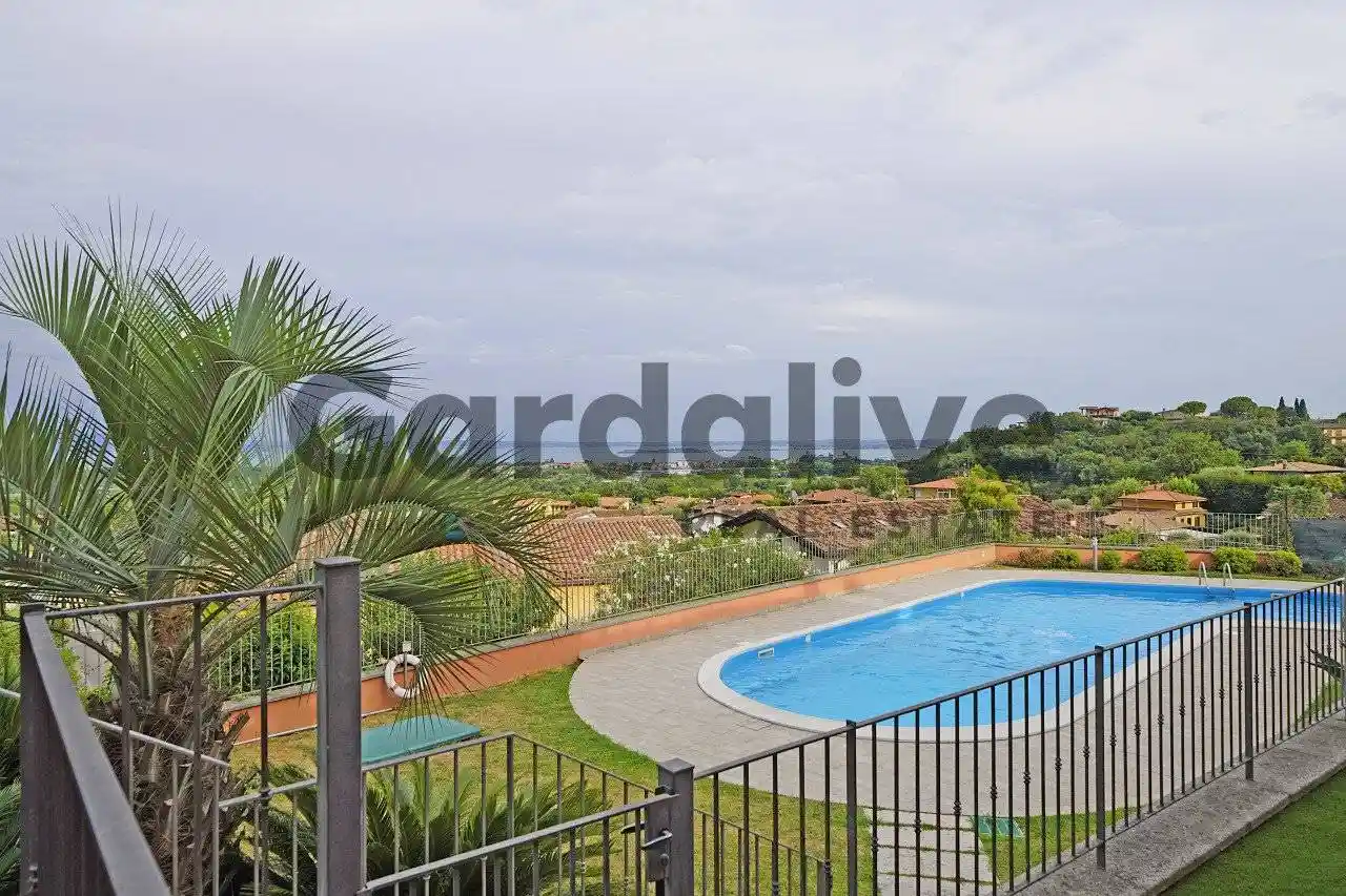 Villetta a schiera in vendita a Soiano del Lago