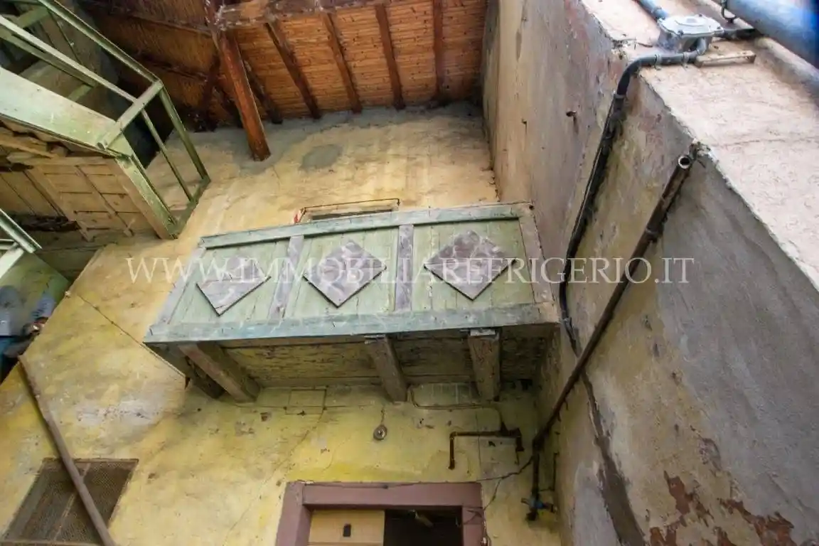 Casa indipendente in vendita a Vercurago