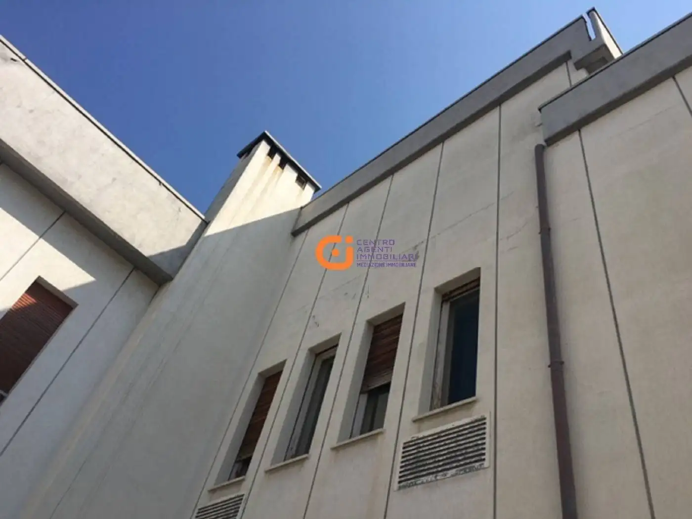 Palazzo - Edificio in vendita a Alba Adriatica