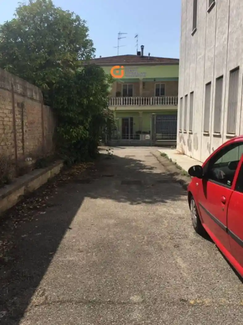 Palazzo - Edificio in Vendita - foto 3