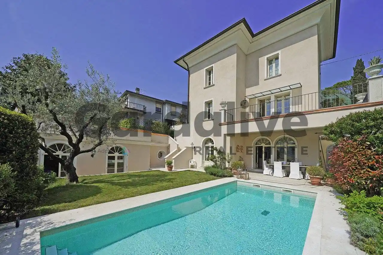 Villa in vendita a Salò