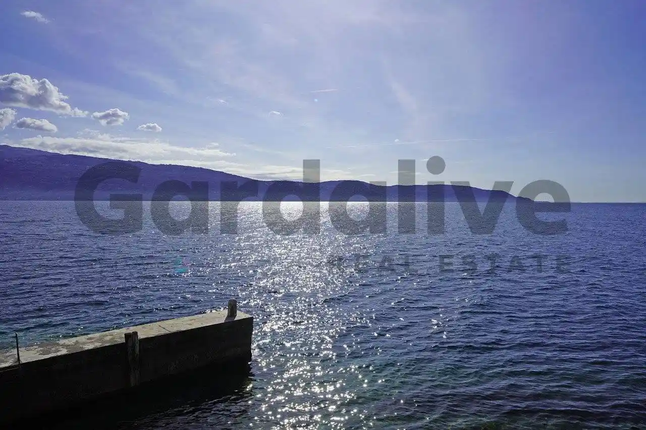 Appartamento in vendita a Toscolano-Maderno