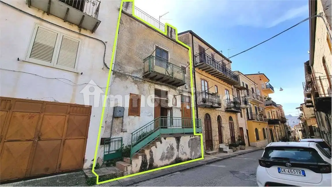 Terratetto unifamiliare 1 m², da ristrutturare, Campofranco - foto 2