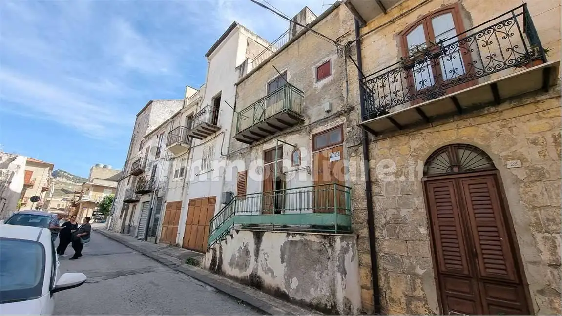 Terratetto unifamiliare 1 m², da ristrutturare, Campofranco - foto 3