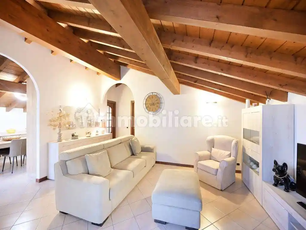 Villa in vendita a Vigevano