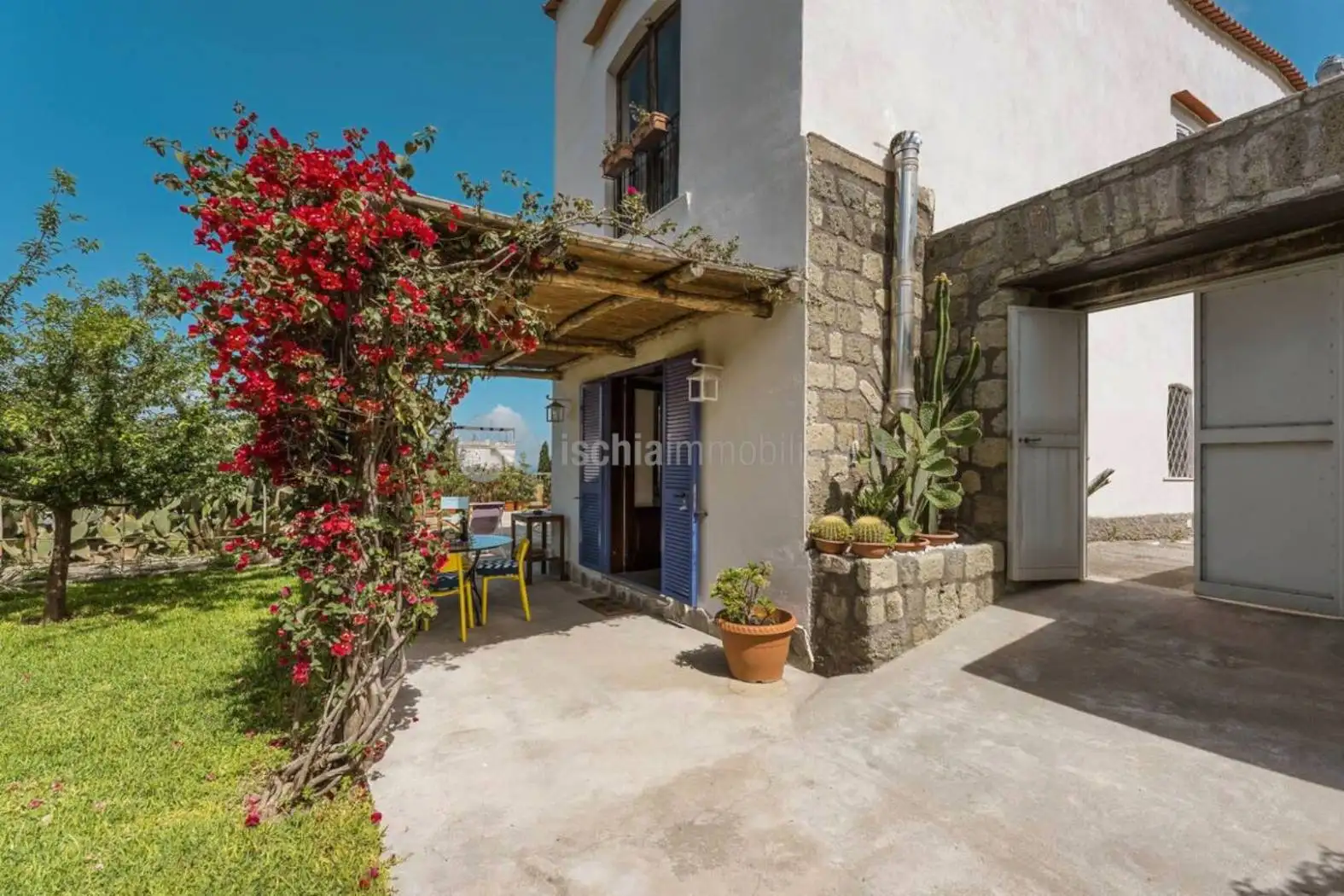 Appartamento in vendita a Forio