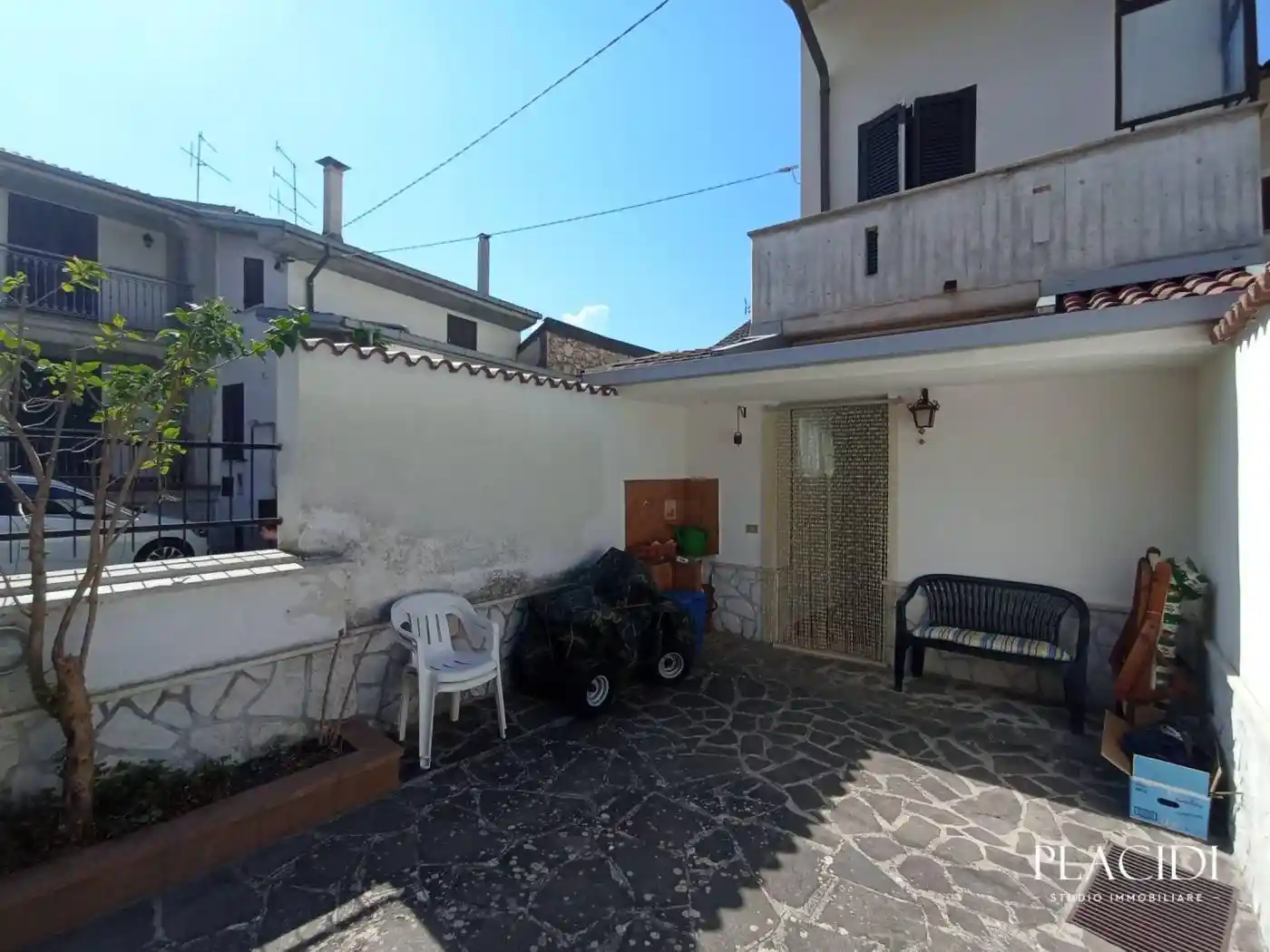 Terratetto plurifamiliare largo Cococcia, Centro, Pizzoli - foto 2