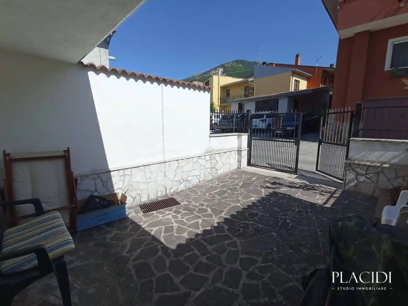 Terratetto plurifamiliare largo Cococcia, Centro, Pizzoli - foto 3