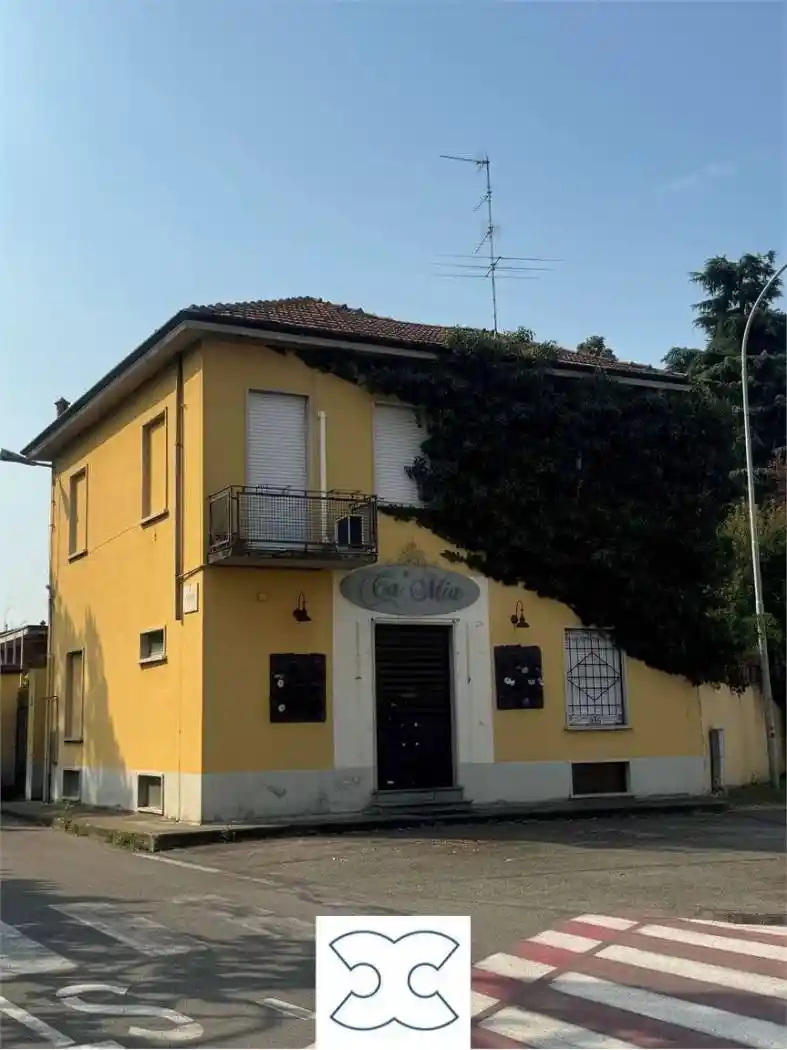 Casa indipendente in vendita a Busto Garolfo