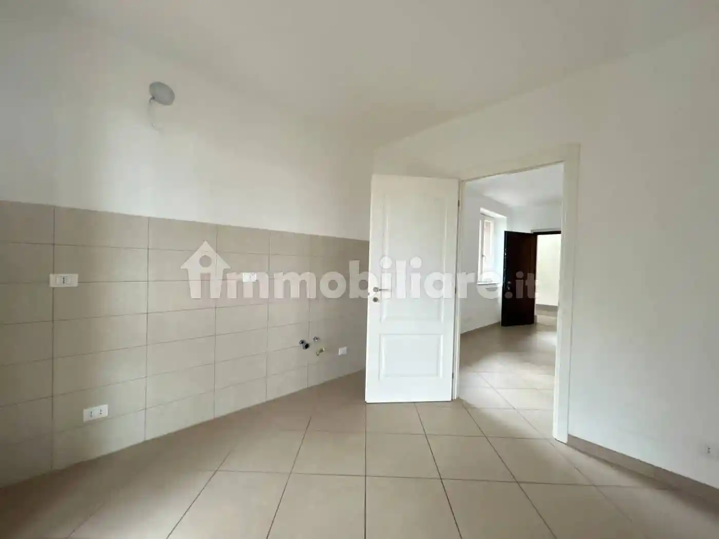 Quadrilocale via Santa Maria, Centro, Basaluzzo - foto 4