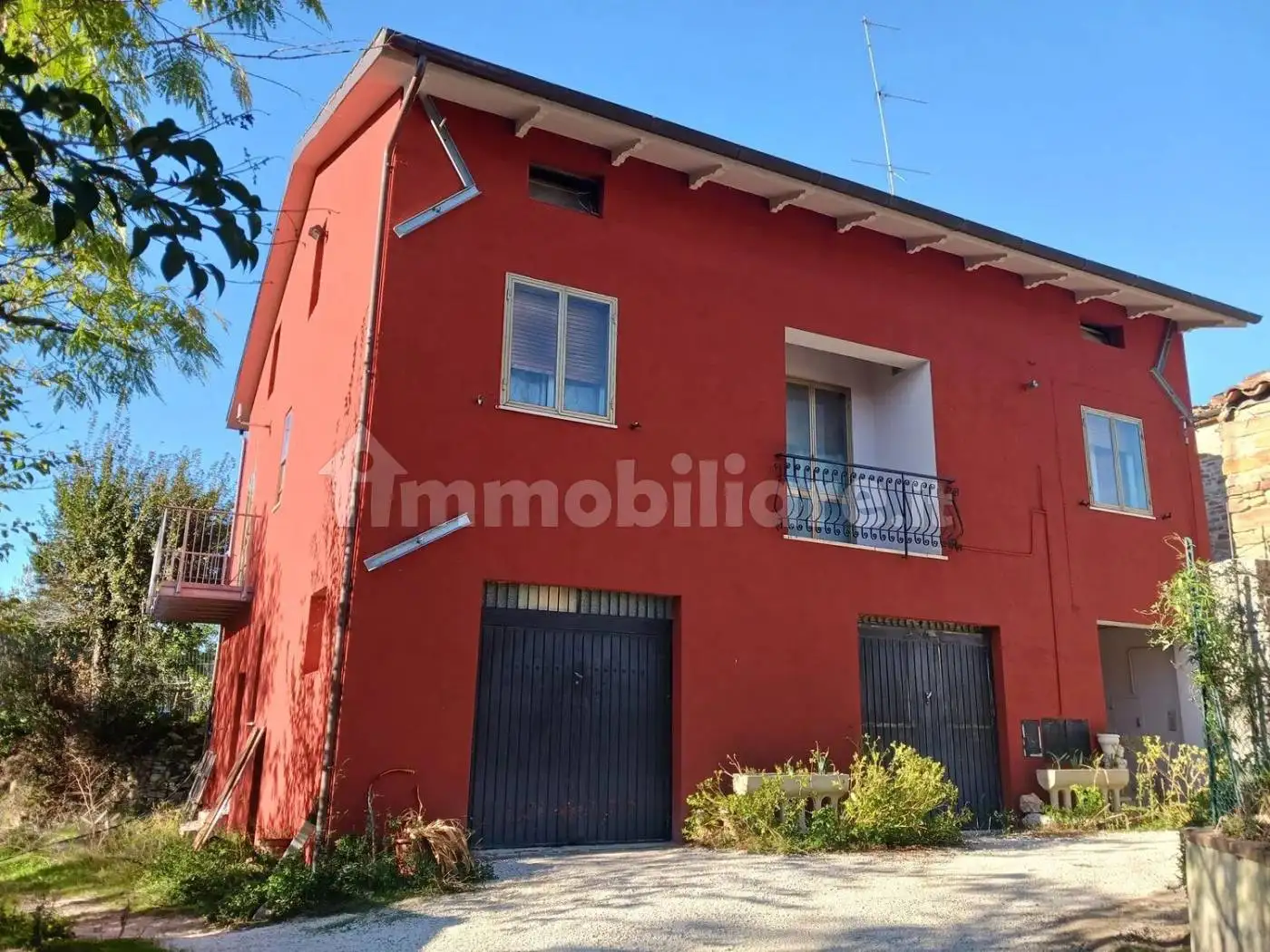 Villa in vendita a Apiro