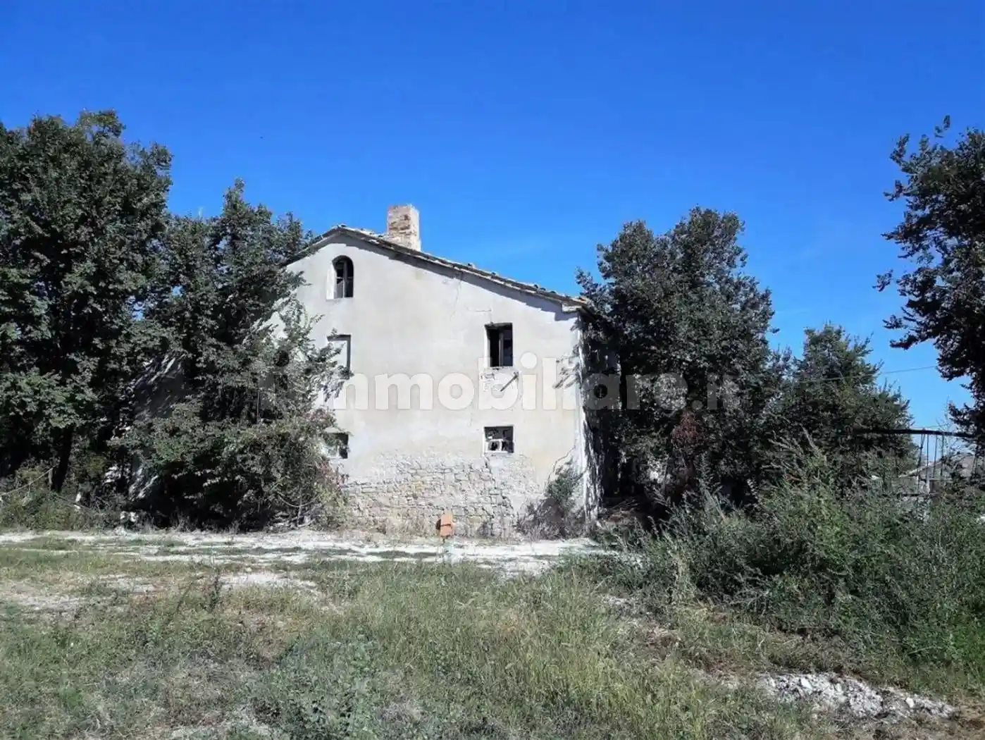 Rustico - Casale in vendita a Cingoli