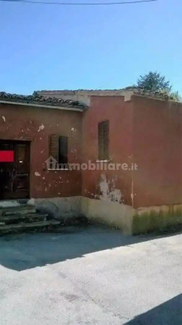 Rustico - Casale in vendita a Cingoli