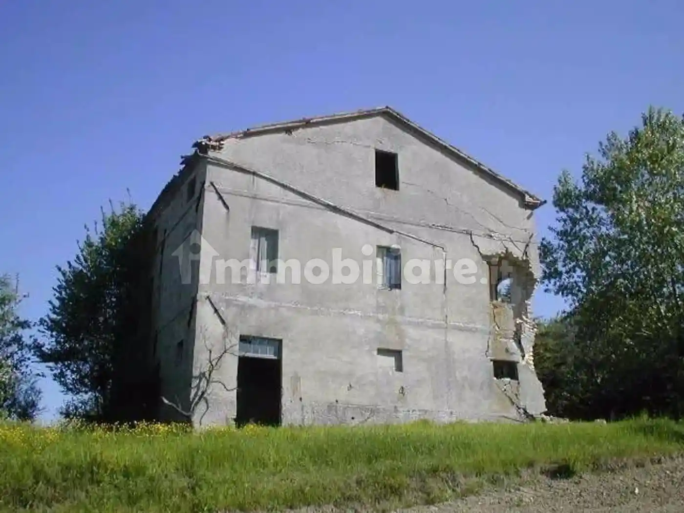 Rustico - Casale in vendita a Cingoli