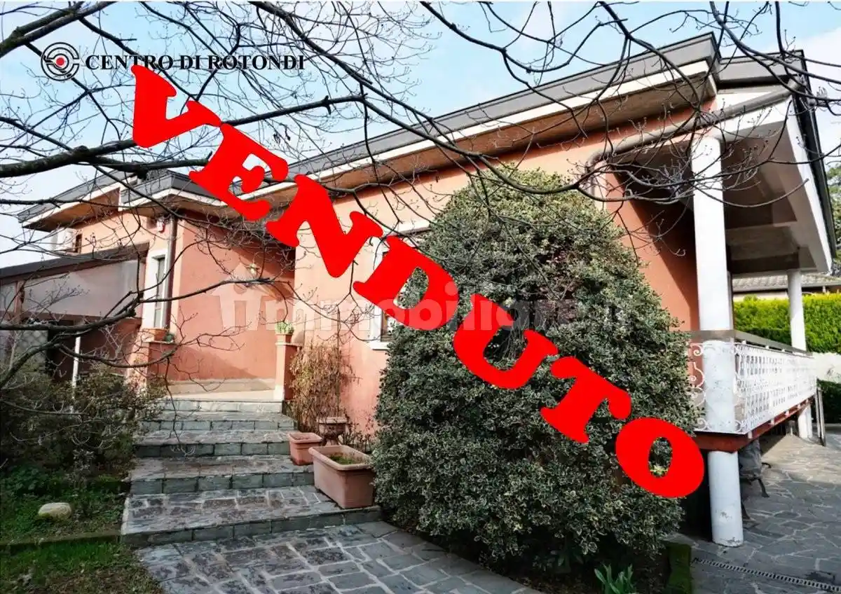 Villa in vendita a Cerro Maggiore
