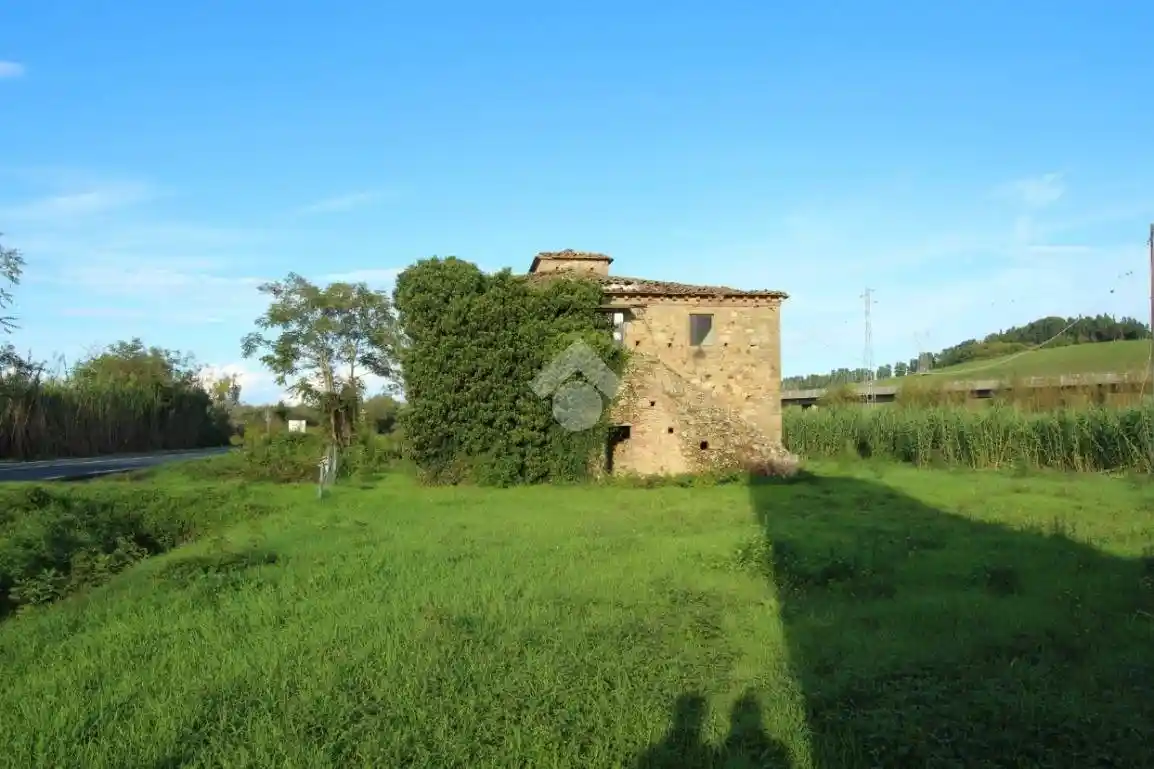 Casa indipendente in vendita a Collesalvetti