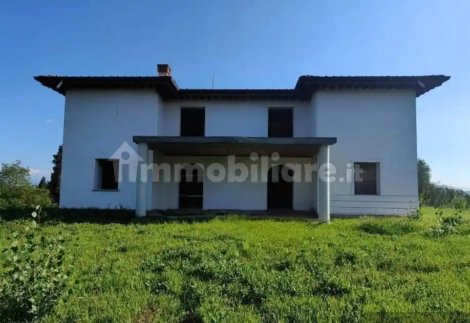 Villa in vendita a Fucecchio
