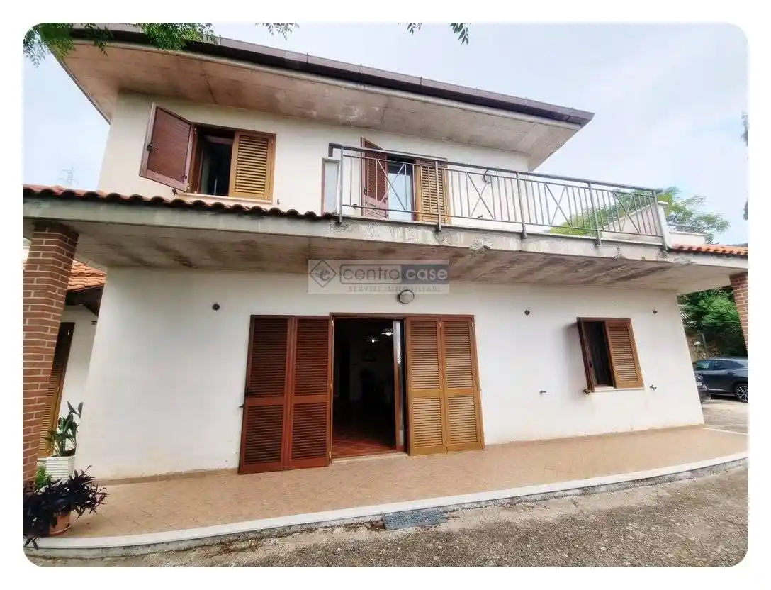 Villa in vendita a Itri