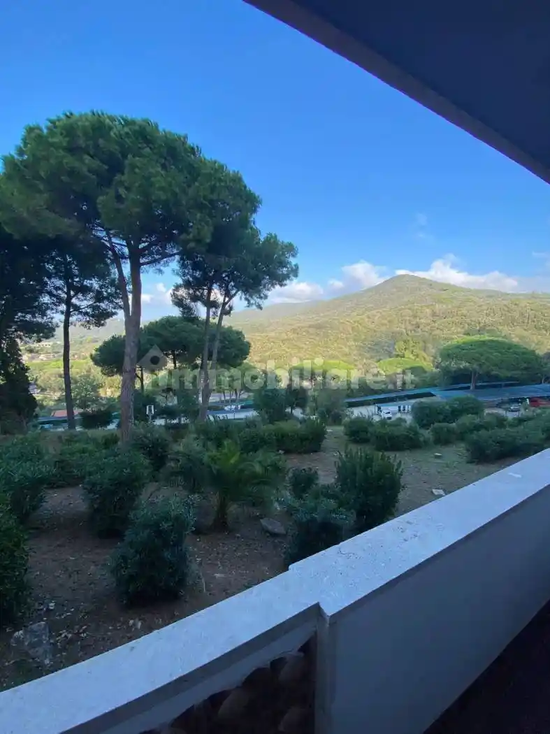 Appartamento in vendita a Marciana