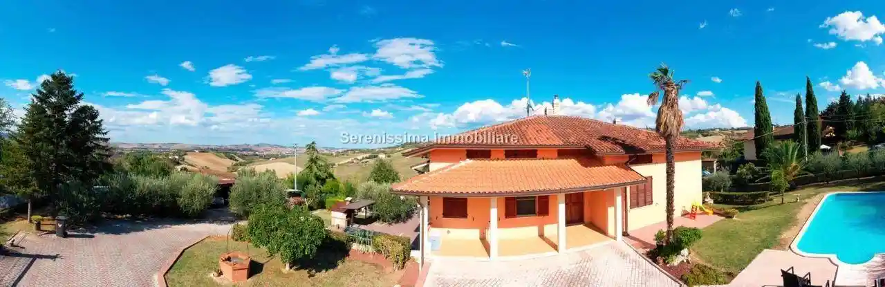 Villa in vendita a Montelabbate