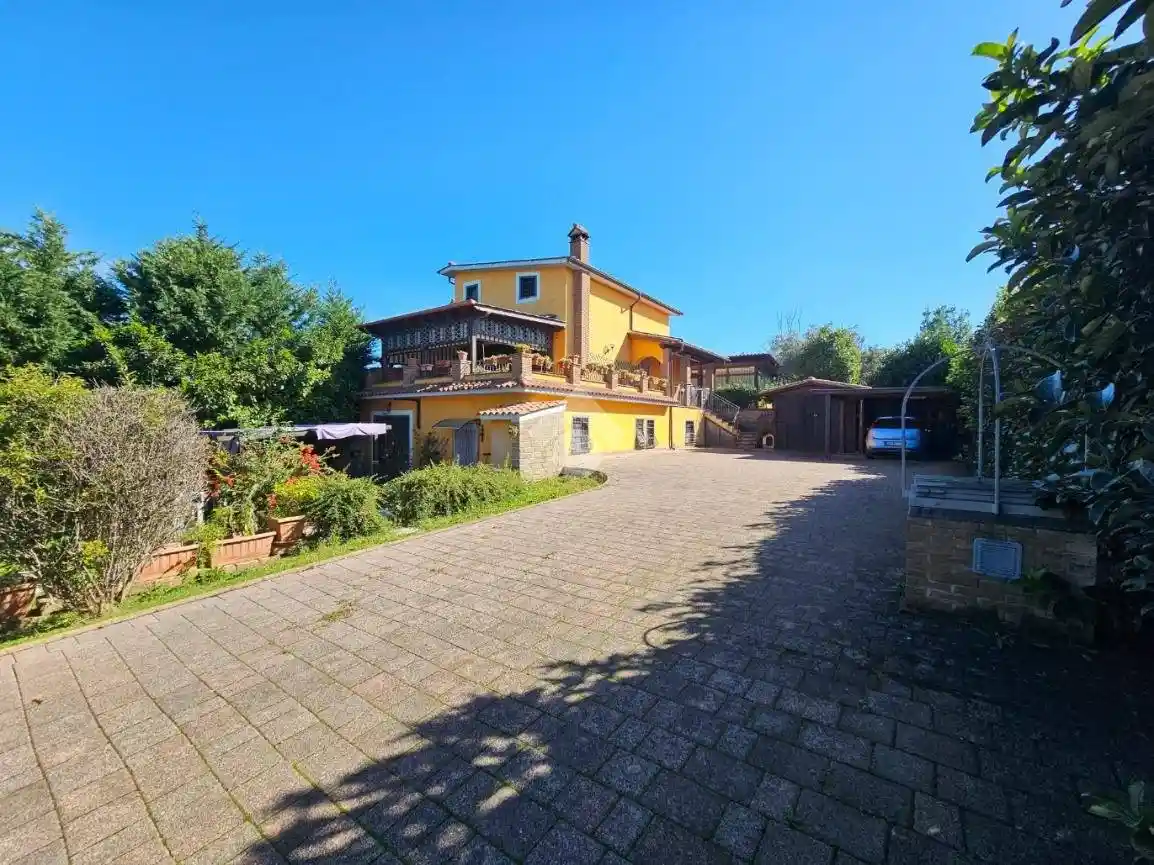 Villa in vendita a Fiano Romano