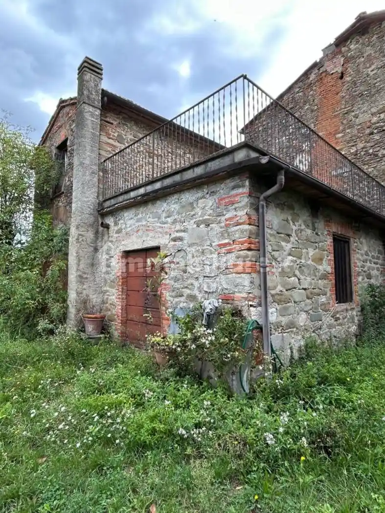 Casa colonica, da ristrutturare, 900 m², Chiassa Superiore, Arezzo - foto 3