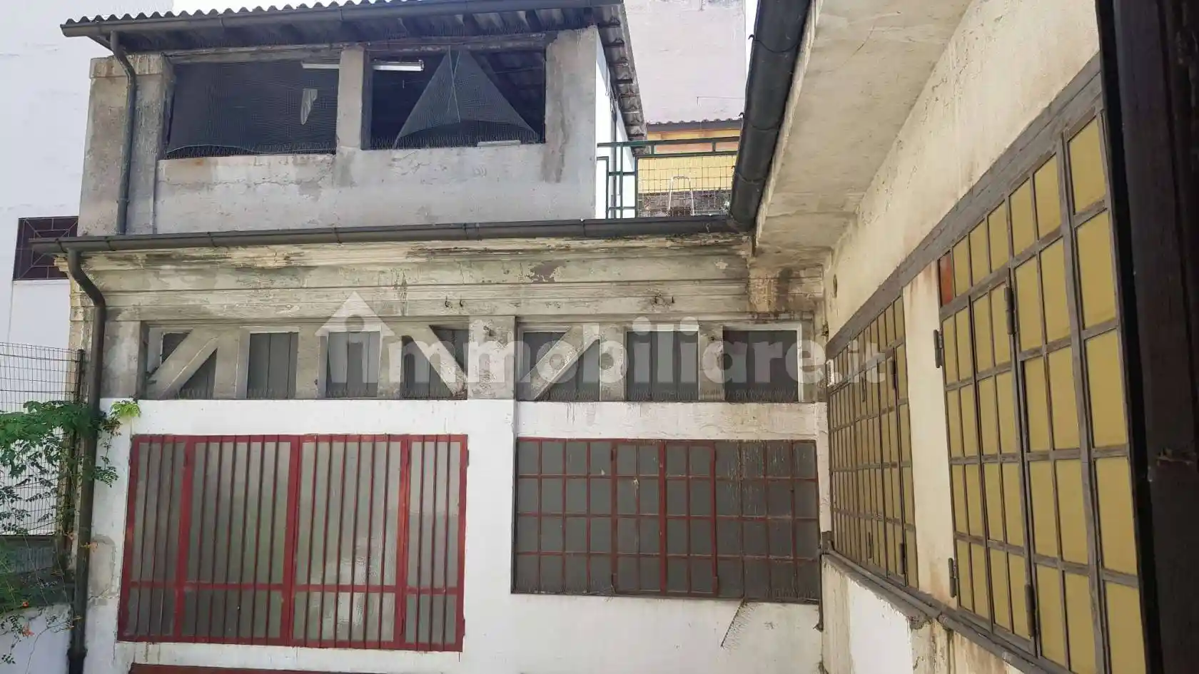 Palazzo - Edificio in Vendita - foto 2