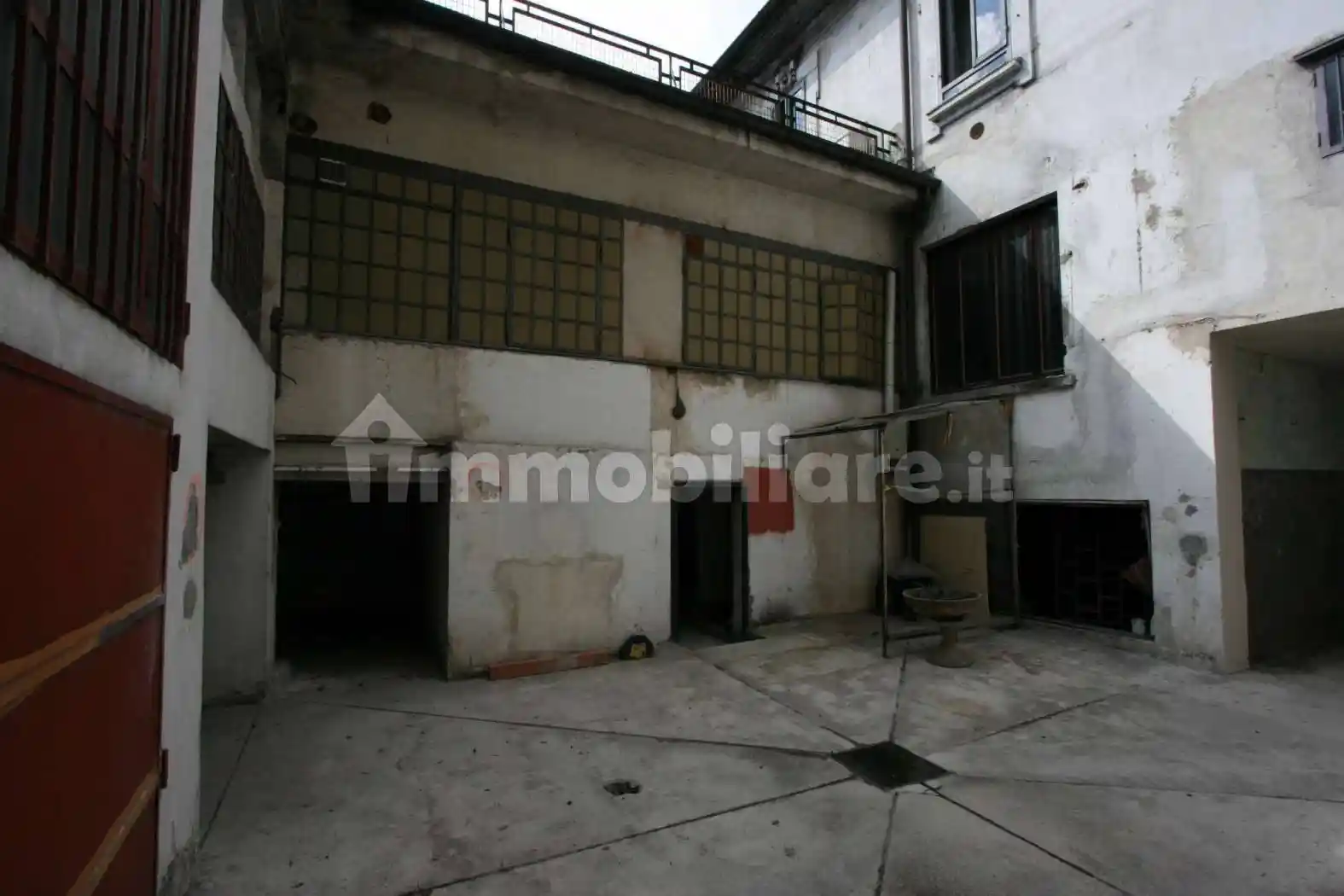 Palazzo - Edificio in Vendita - foto 3