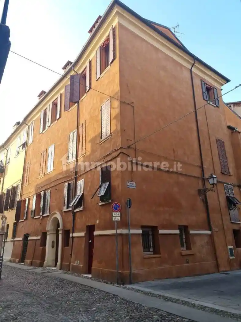 Appartamento in vendita a Ferrara